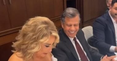 إيناس الدغيدي تتألق بعقد قرانها وزغرودات بوسي شلبي وهالة صدقي