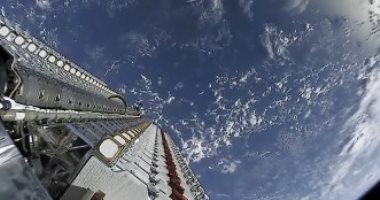 استراتيجيات التحول الرقمي: تعزيز الاتصال الفضائي في الولايات المتحدة