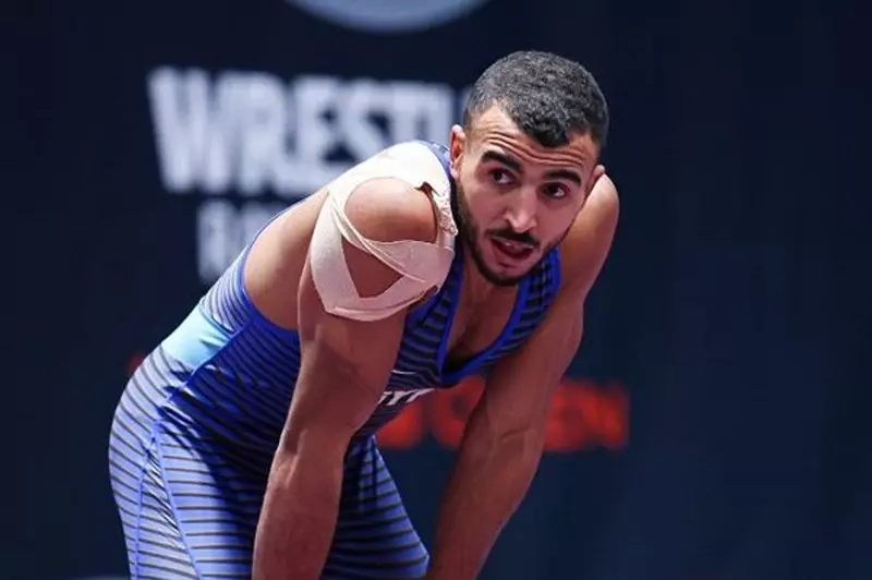 استراتيجيات كيشو: الانتظار الطويل لتحقيق الحلم الأمريكي في لعبة كرة القدم