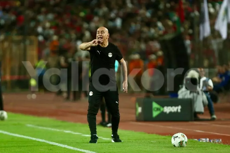 السلاح الفتاك: كيف أصبحت عرضيات حسام حسن مفتاح نجاح منتخب مصر الهجومي