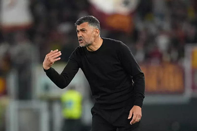 تحديات كونسيساو: غيابات بالجملة وتأثيرها على الاتحاد السعودي
