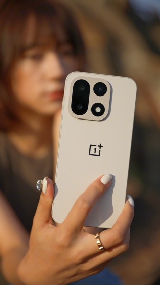 تسريبات جديدة تكشف عن سعة بطارية وسرعة شحن OnePlus Turbo القادمة