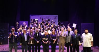 رئيس أكاديمية الفنون يكرم خريجي المعهد العالي للموسيقى العربية