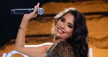 روبى تتألق بإطلالة جديدة تبرز أناقتها وجاذبيتها