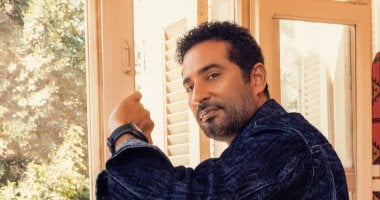 عمرو سعد يغمر الفخر بإنجاز المنتخب المصري في كأس العالم