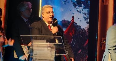 عمرو نبيل: رؤية جديدة للواقع من خلال عدسة واحدة بعد تكريمه بمهرجان جيلنا