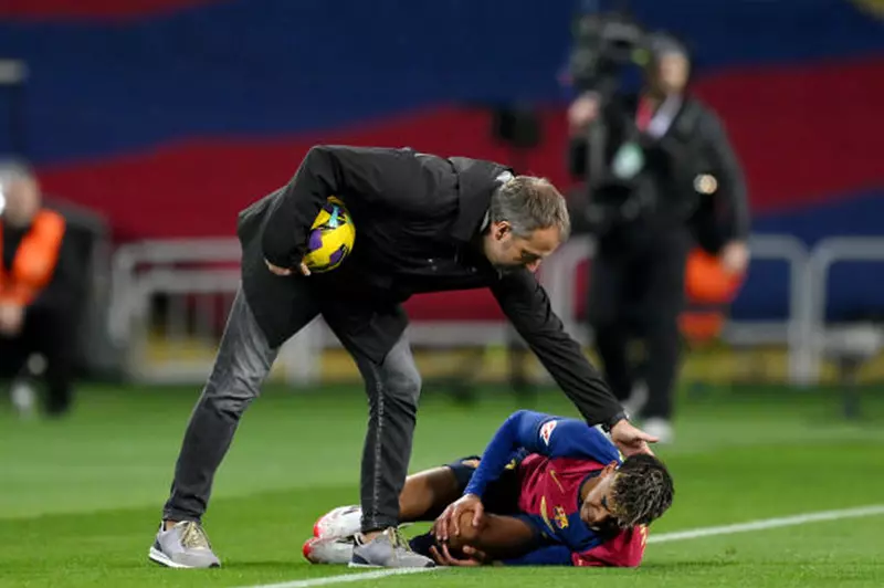 غياب يامال عن برشلونة وتأثيره على الكلاسيكو ضد جيرونا