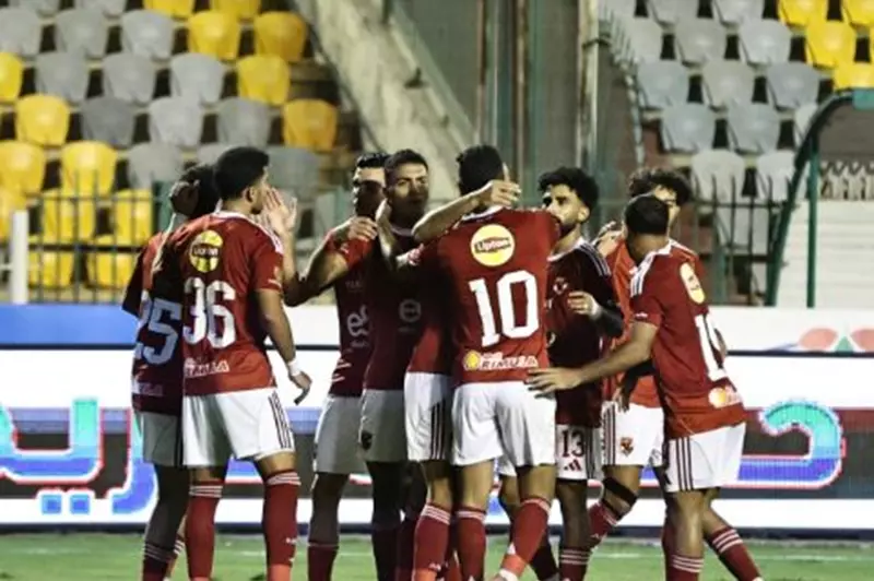 فرص استثنائية مع المدرب الدنماركي في النادي الأهلي
