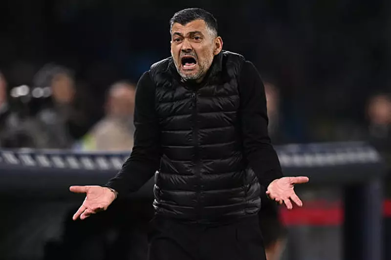قيود الهواتف والنوم والطعام: تحليل شامل لعهد كونسيساو في الاتحاد