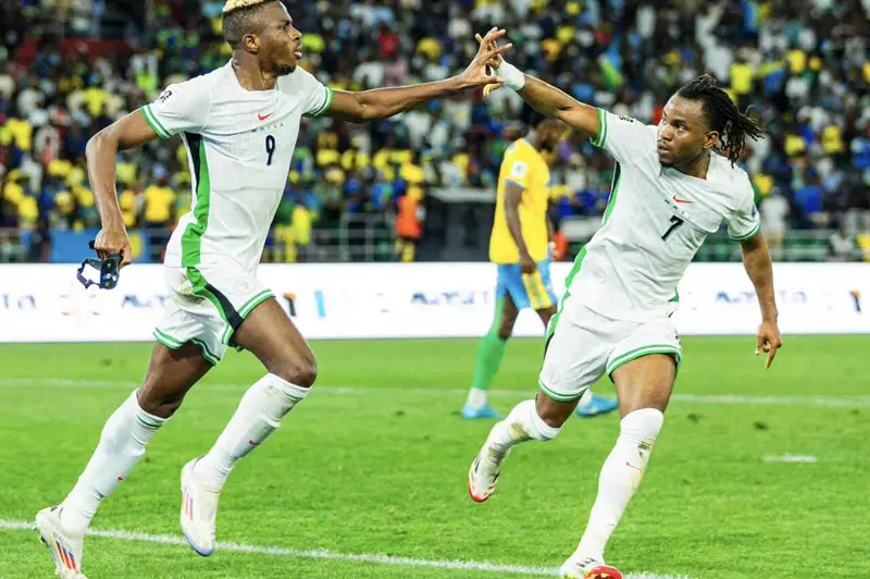 لوكمان وأوسيمين: القوة النيجيرية في تصفيات كأس العالم ضد ليسوتو
