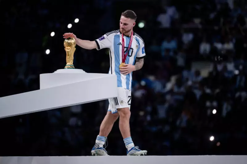 ماك أليستر يؤكد: البرازيل من المنافسين الأقوياء في كأس العالم 2026