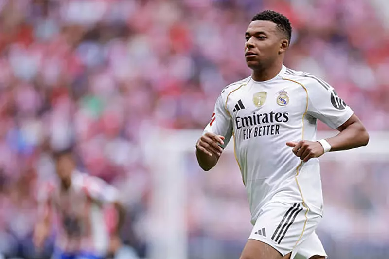 مبابي يكشف عن تفضيله لمدريد على باريس في كرة القدم