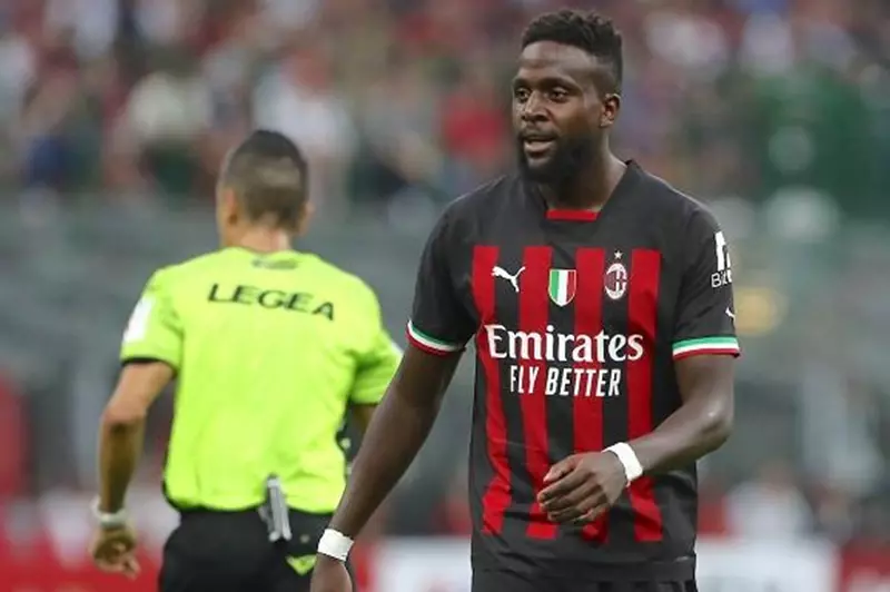 ميلان يحرز 4 ملايين يورو ويتجه لإنهاء معاناة أوريجي