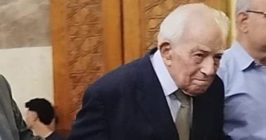 هبة رشوان توفيق تكشف معاناة والدها من شائعات وفاته والاكتئاب