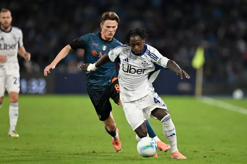 نابولي يتعثر أمام كومو: أزمة الصدارة في الدوري الإيطالي